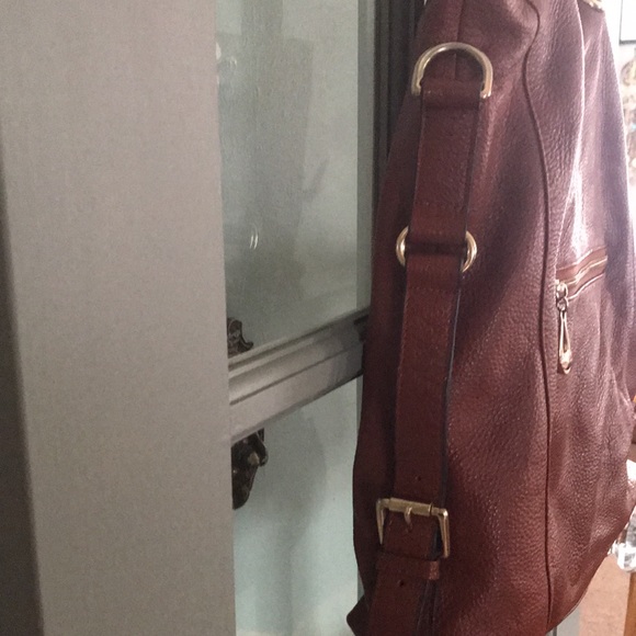 Kristen Bell lotsa use but lots more to give - Picture 4 of 6